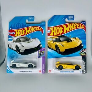 Hot Wheels Koenigsegg Lot Of 2x-2020 Koenigsegg Jesko White & Yellow HW Race Day